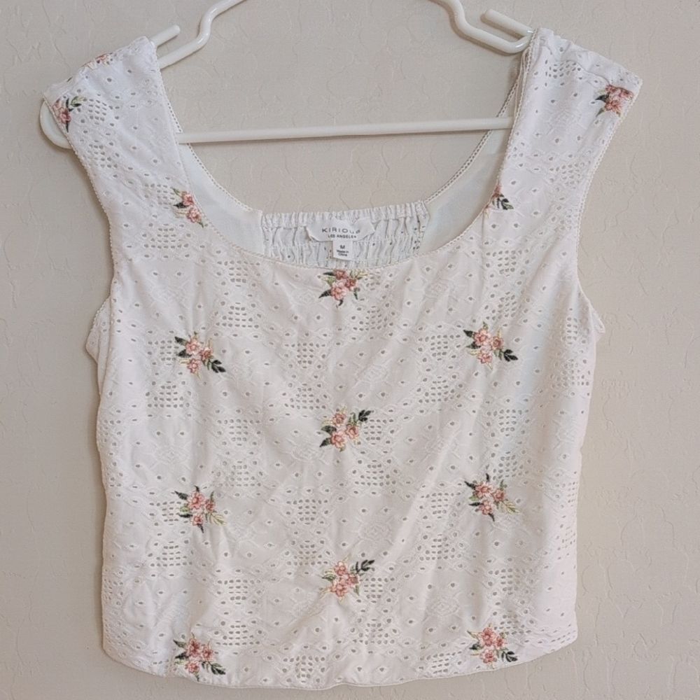 Kirious Floral Crop Top Embroidered White Eyelet Tank - Size M